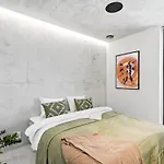 بيت للعطل Smart Cinema Sauna Sonos Audio Garage
