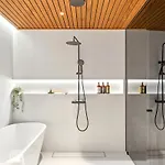 بيت للعطل Smart Cinema Sauna Sonos Audio Garage *