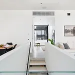 Smart Cinema Sauna Sonos Audio Garage بيت للعطل *