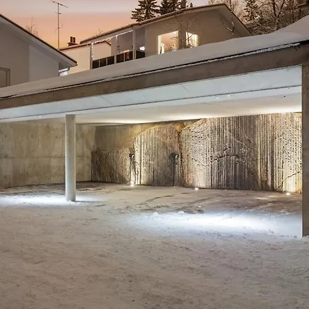 Smart Cinema Sauna Sonos Audio Garage Дом отдыха Эспоо
