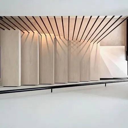 Smart Cinema Sauna Sonos Audio Garage * إسبو