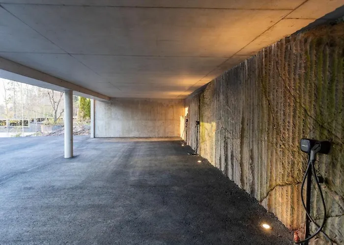 Hébergement de vacances Smart Cinema Sauna Sonos Audio Garage Espoo