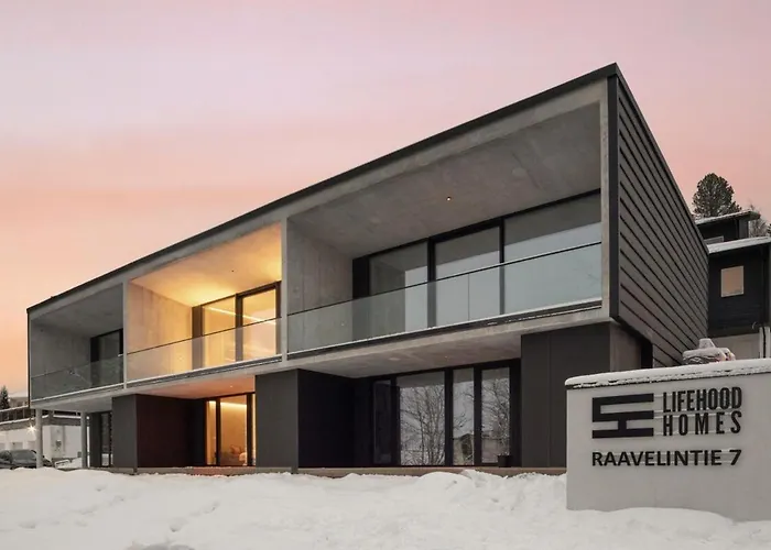 Hébergement de vacances Smart Cinema Sauna Sonos Audio Garage Espoo