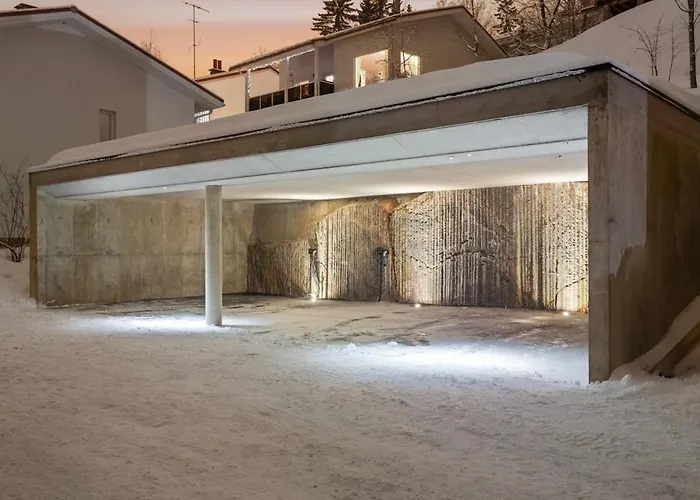 Smart Cinema Sauna Sonos Audio Garage Hébergement de vacances Espoo