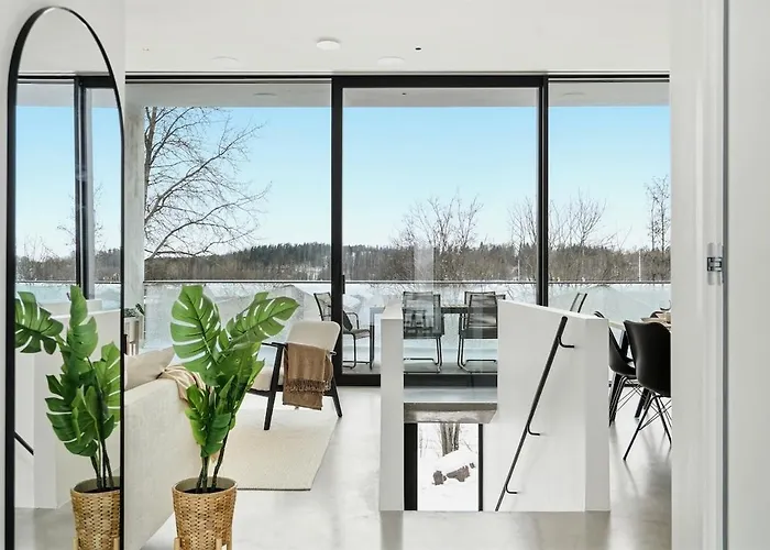 Hébergement de vacances Smart Cinema Sauna Sonos Audio Garage Espoo