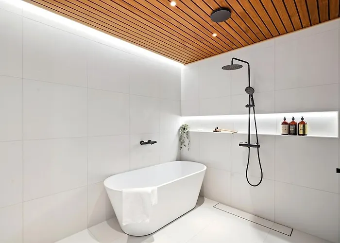 Smart Cinema Sauna Sonos Audio Garage * Espoo